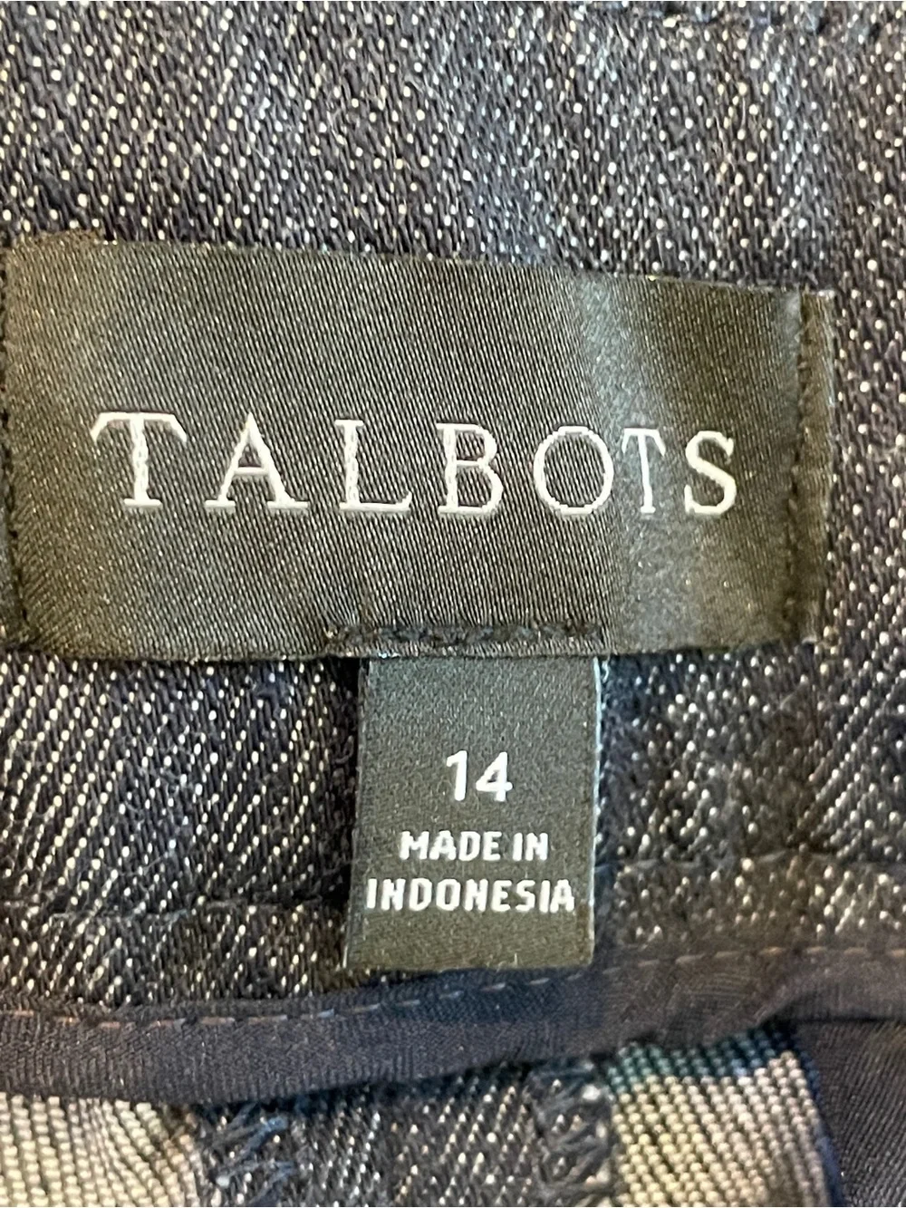 Talbots 14 Denim Trouser Pants Slacks Wide Leg Jeans Cropped Ankle Capri